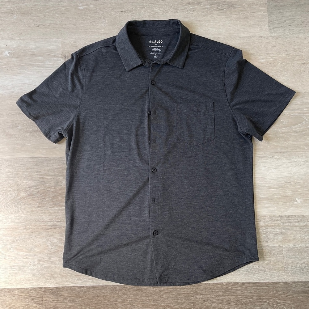 Men’s Algo collared shirt size L
